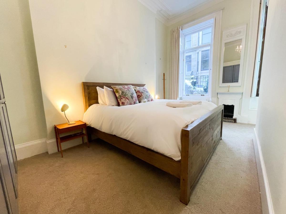 1 Bed Character Filled Glasgow Apartment Exterior foto