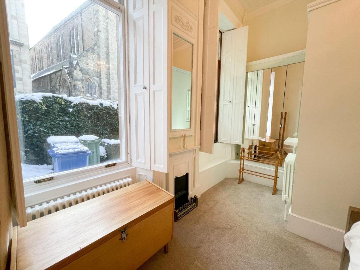 1 Bed Character Filled Glasgow Apartment Exterior foto